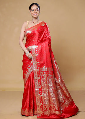 Red Banarasi Silk Saree With Blouse Piece