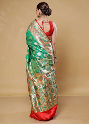 Green Tanchoi Silk Saree With Blouse Piece