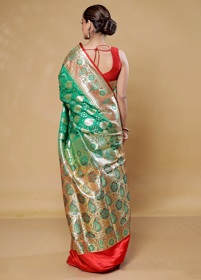 Green Tanchoi Silk Saree With Blouse Piece