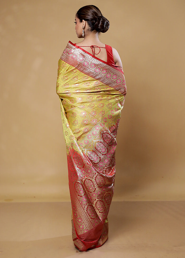 Yellow Tanchoi Silk Saree With Blouse Piece