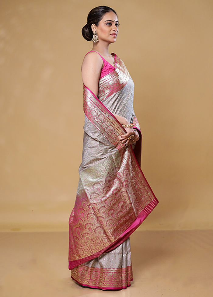 Grey Tanchoi Silk Saree With Blouse Piece