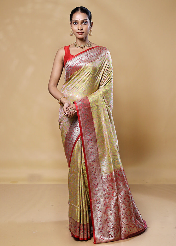 Yellow Tanchoi Silk Saree With Blouse Piece