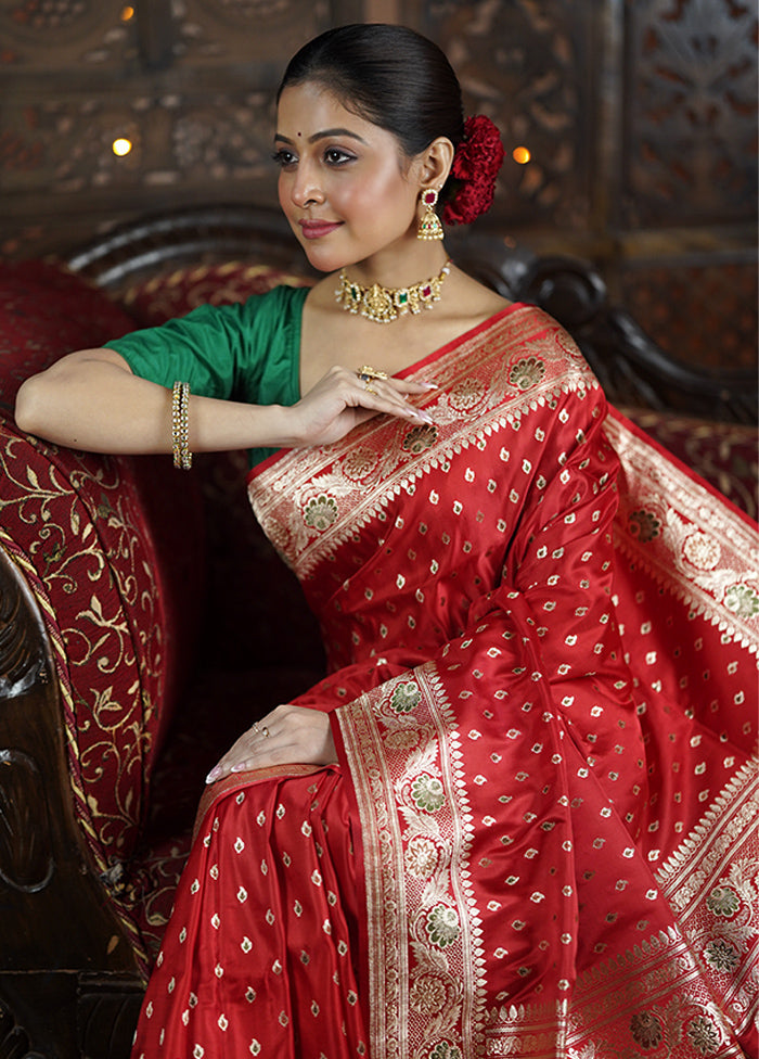 Red Handloom Banarasi Pure Silk Saree With Blouse Piece