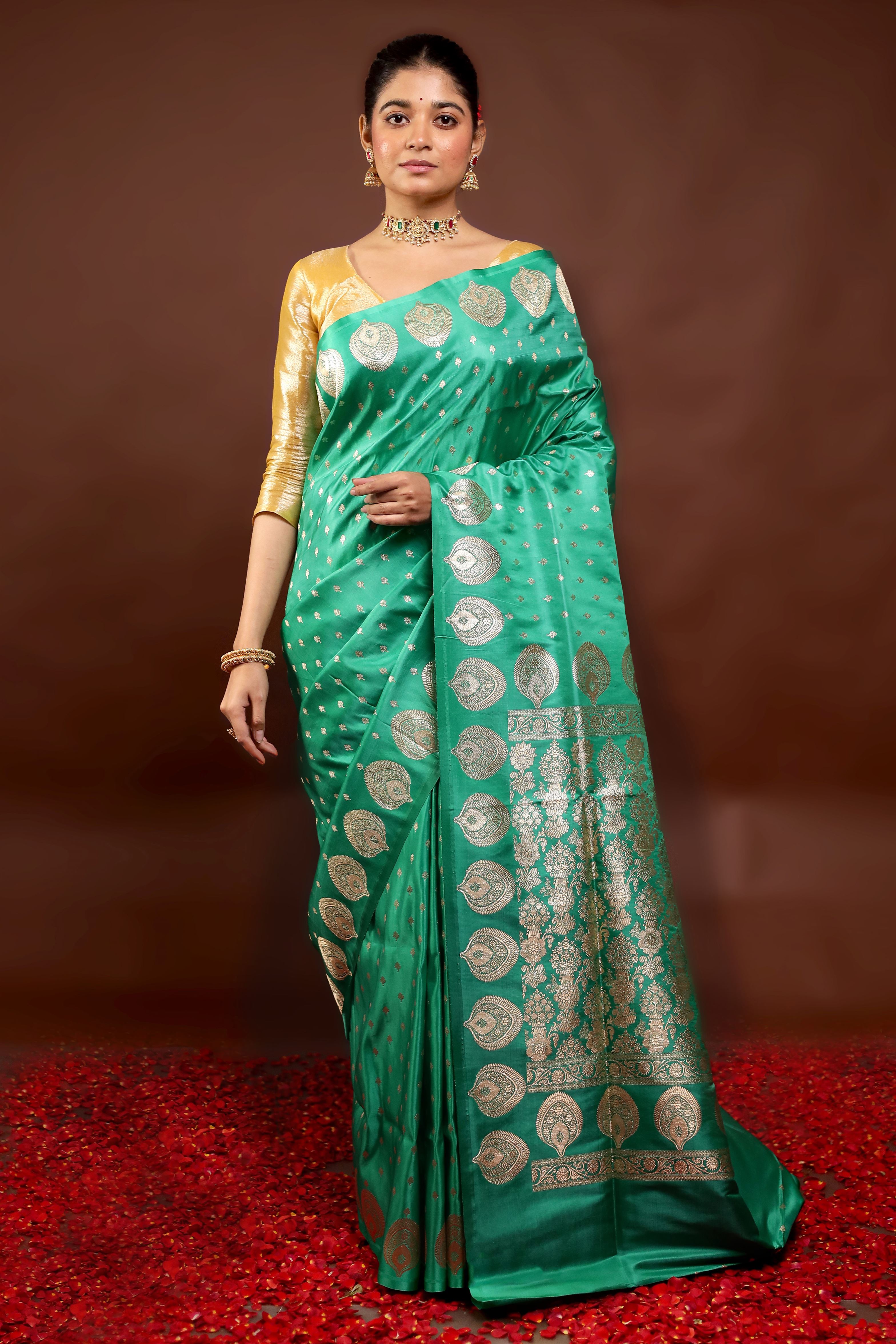 Green Handloom Banarasi Pure Silk Saree With Blouse Piece