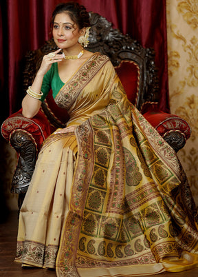 Cream Handloom Baluchari Pure Silk Saree With Blouse Piece