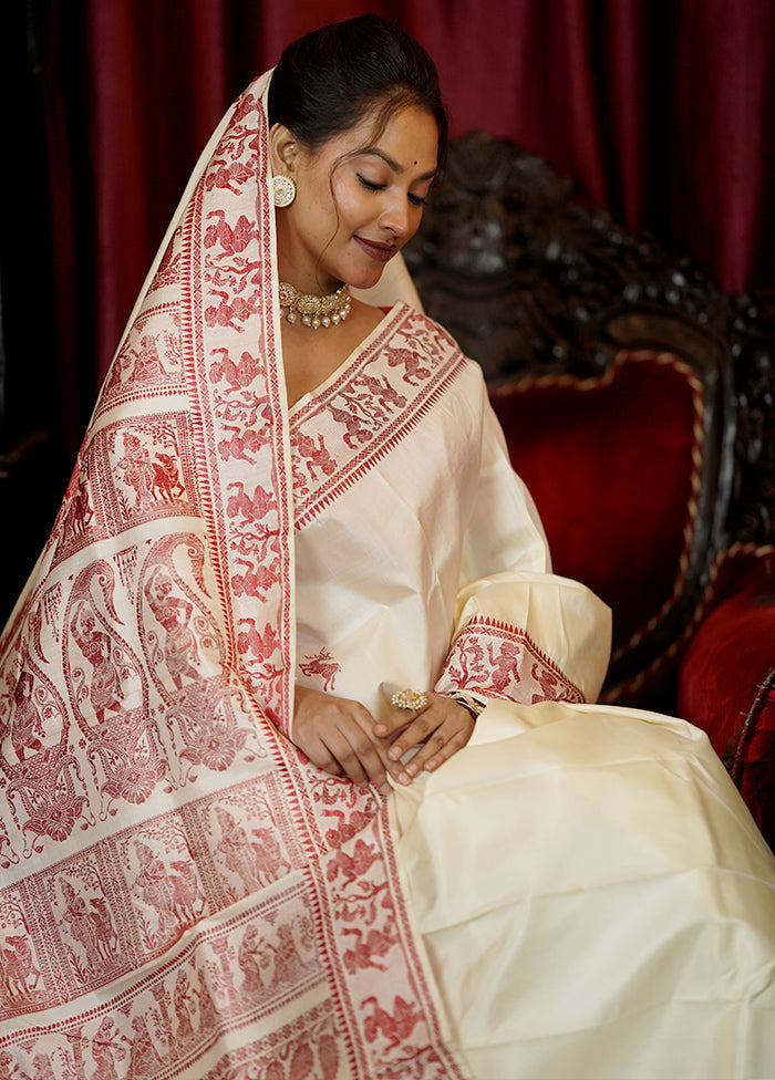 Cream Handloom Baluchari Pure Silk Saree With Blouse Piece