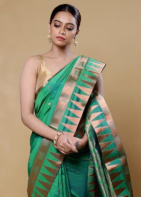 Green Kanjivaram Silk Saree With Blouse Piece