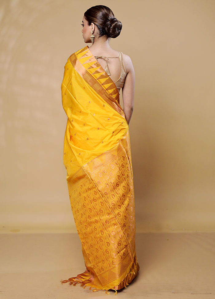 Yellow Kanjivaram Silk Saree With Blouse Piece