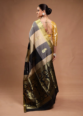 Black Kanjivaram Silk Saree With Blouse Piece