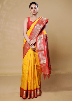 Yellow Kanjivaram Silk Saree With Blouse Piece