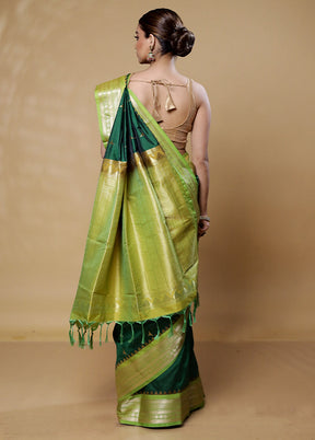 Green Kanjivaram Silk Saree With Blouse Piece