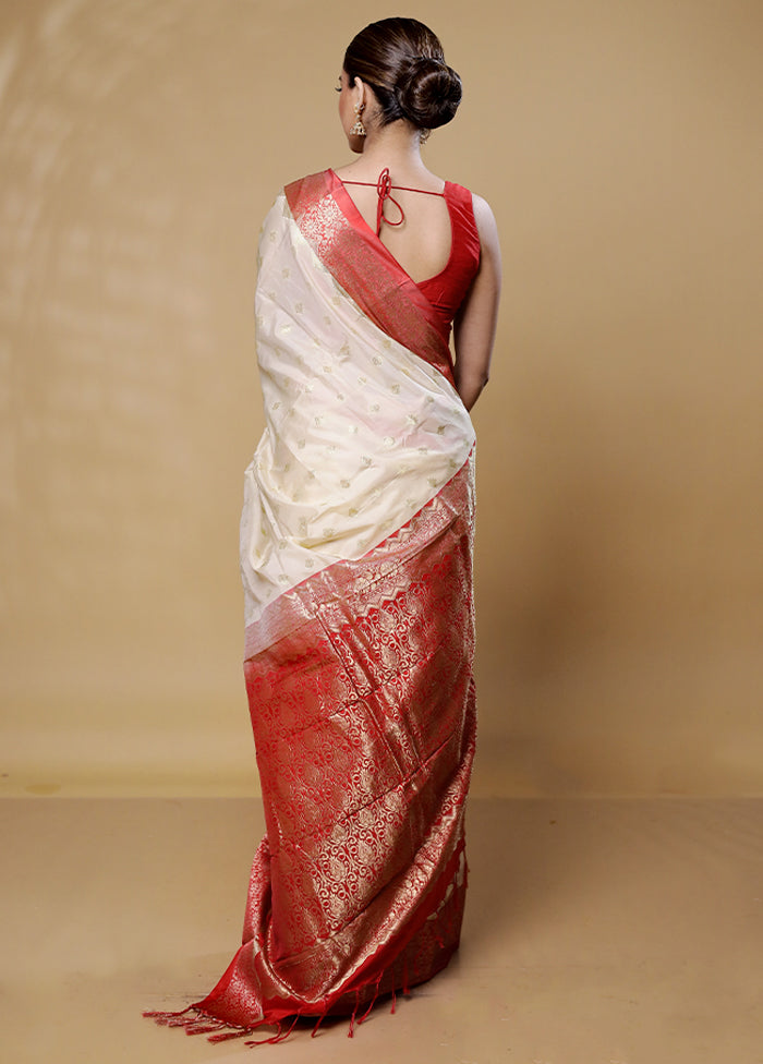 Cream Kanjivaram Silk Saree With Blouse Piece