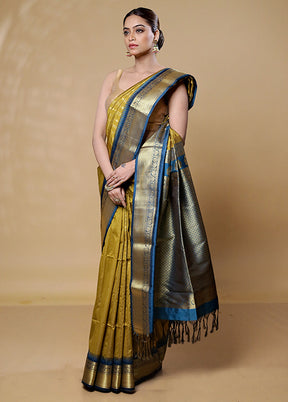 Green Kanjivaram Silk Saree With Blouse Piece