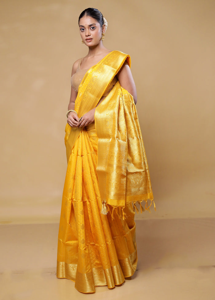 Yellow Kanjivaram Silk Saree With Blouse Piece