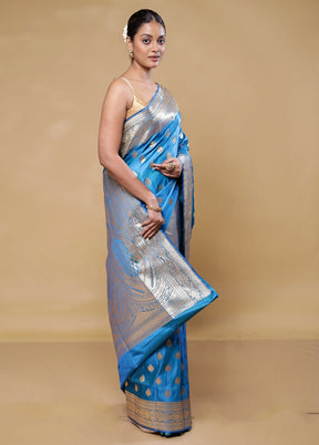 Blue Banarasi Silk Saree With Blouse Piece