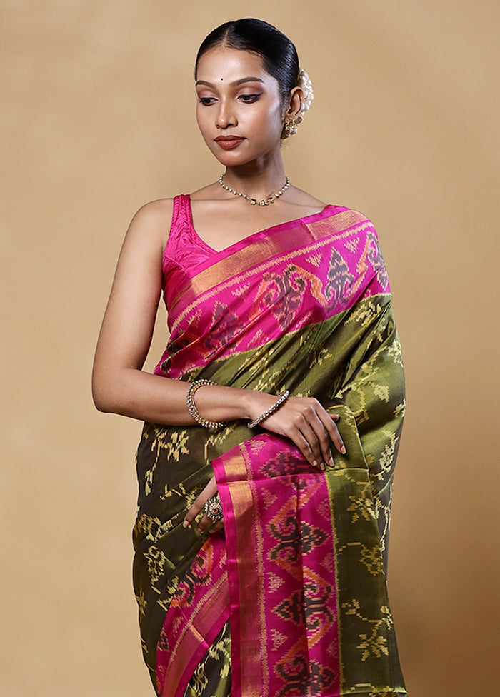 Green Handloom Patola Pure Silk Saree With Blouse Piece