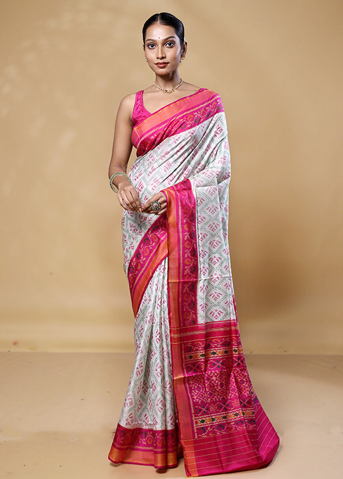 White Handloom Patola Pure Silk Saree With Blouse Piece