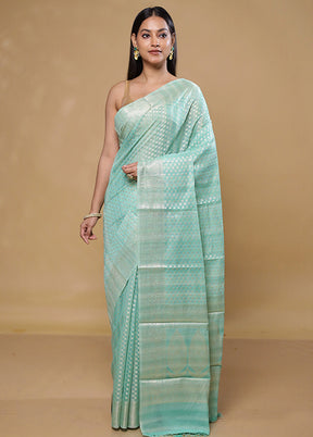 Blue Cotton Saree With Blouse Piece