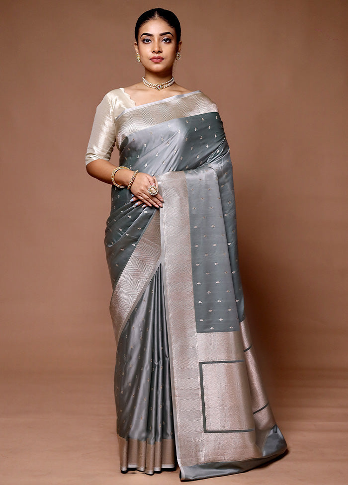 Grey Katan Silk Saree With Blouse Piece