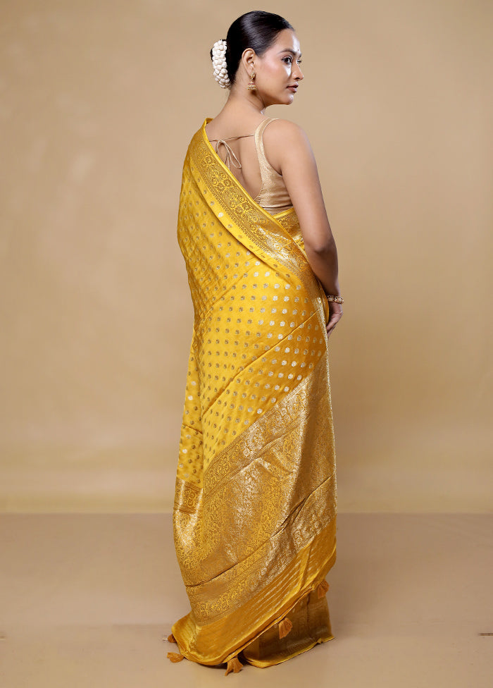 Yellow Handloom Pure Georgette Saree With Blouse Piece