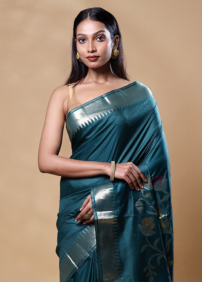 Green Dupion Silk Saree With Blouse Piece