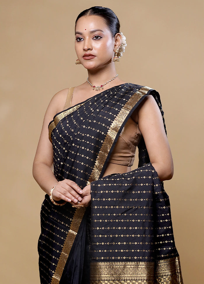 Black Kanjivaram Silk Saree With Blouse Piece