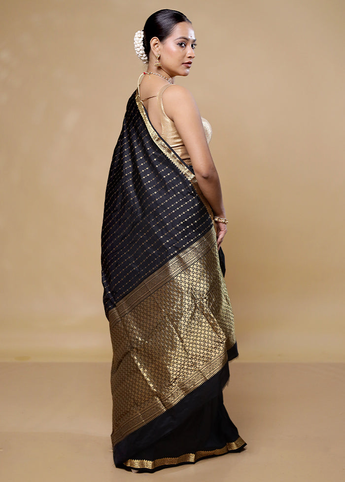 Black Kanjivaram Silk Saree With Blouse Piece