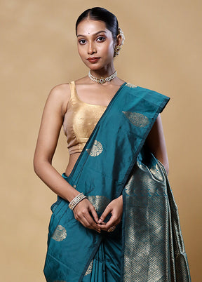 Sea Green Kanjivaram Silk Saree With Blouse Piece