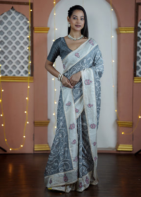 Grey Handloom Tussar Pure Silk Saree With Blouse Piece