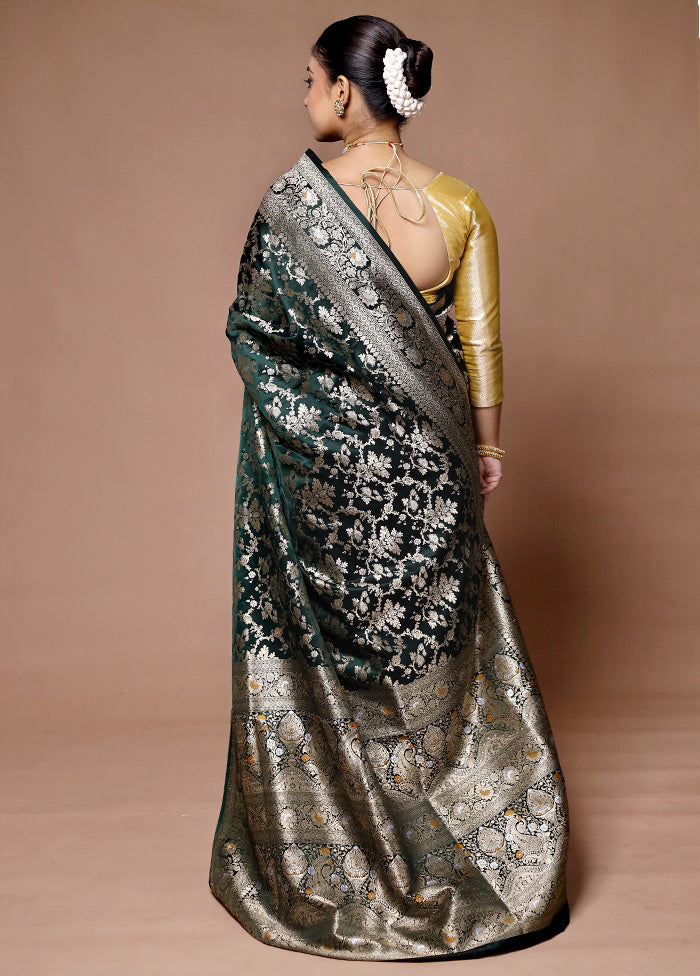 Green Handloom Uppada Pure Silk Saree With Blouse Piece