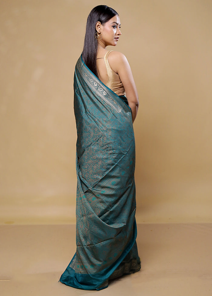 Green Jamewar Silk Saree With Blouse Piece