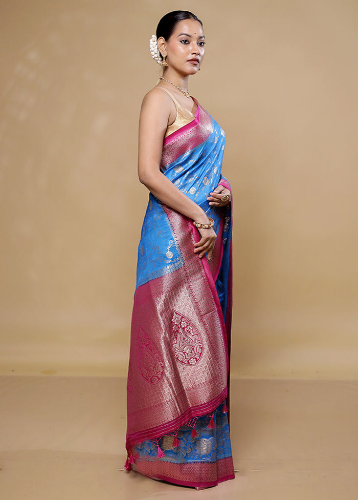 Blue Dupion Silk Saree With Blouse Piece