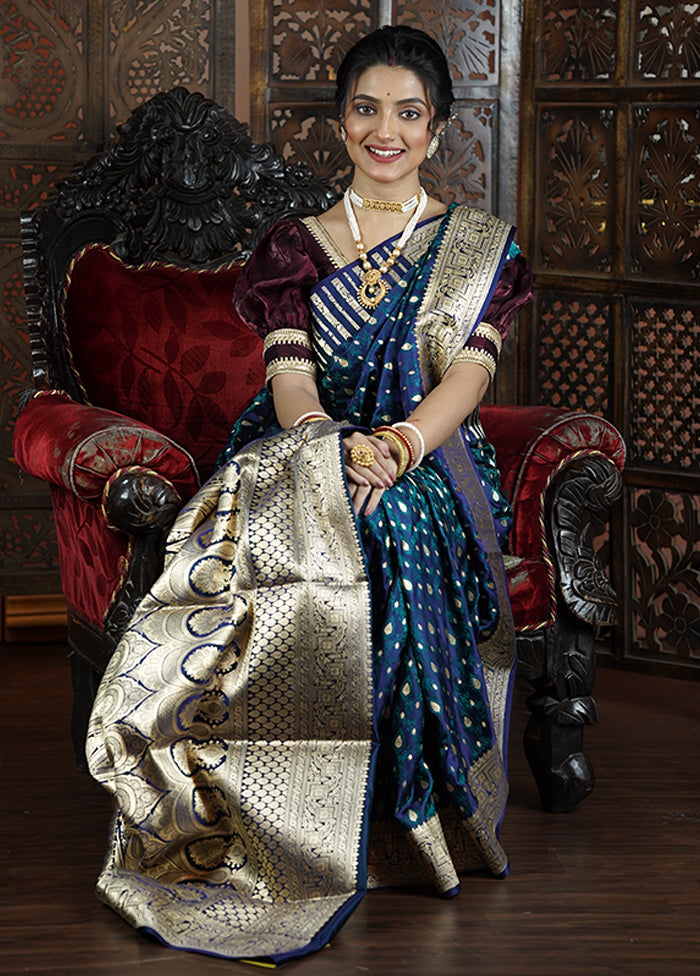 Blue Handloom Tanchoi Pure Silk Saree With Blouse Piece