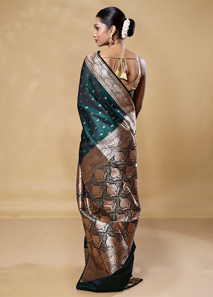 Green Banarasi Silk Saree With Blouse Piece