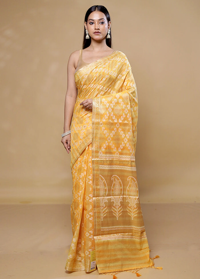 Yellow Cotton Saree With Blouse Piece