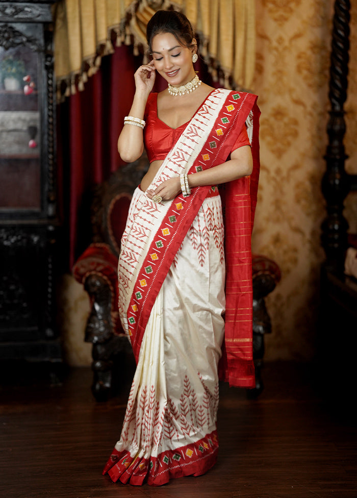 White Handloom Ikkat Pure Silk Saree With Blouse Piece