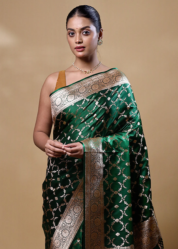 Green Banarasi Silk Saree With Blouse Piece