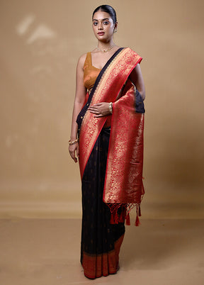 Black Dupion Silk Saree With Blouse Piece