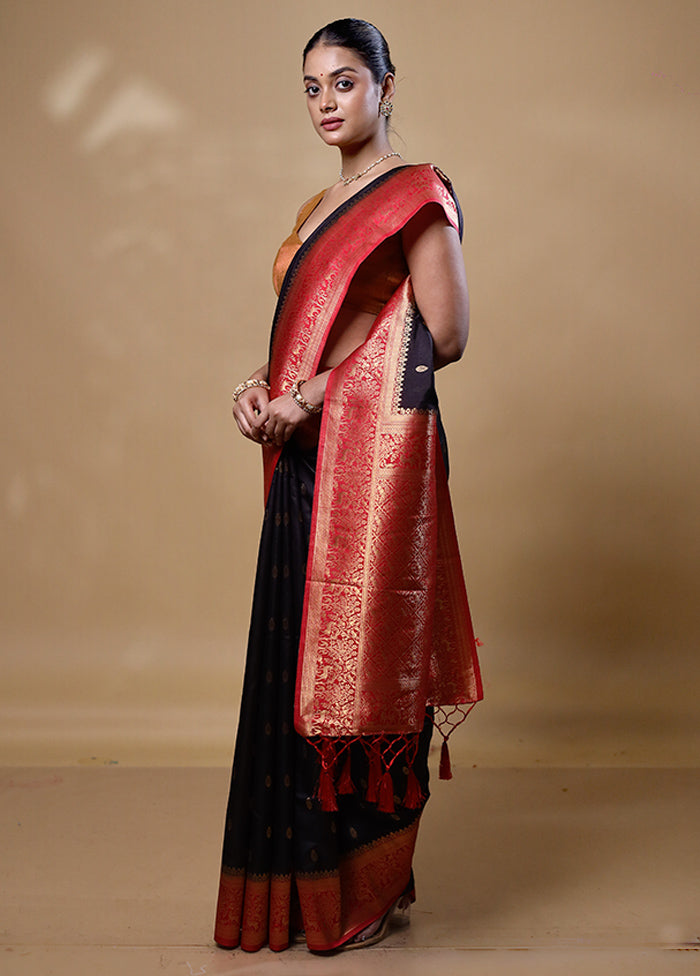 Black Dupion Silk Saree With Blouse Piece