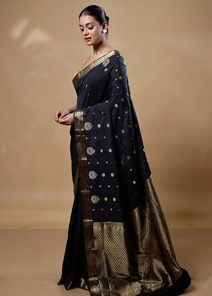 Black Kanjivaram Silk Saree With Blouse Piece