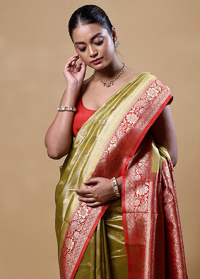 Green Dupion Silk Saree With Blouse Piece