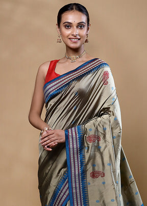 Grey Kanjivaram Silk Saree With Blouse Piece