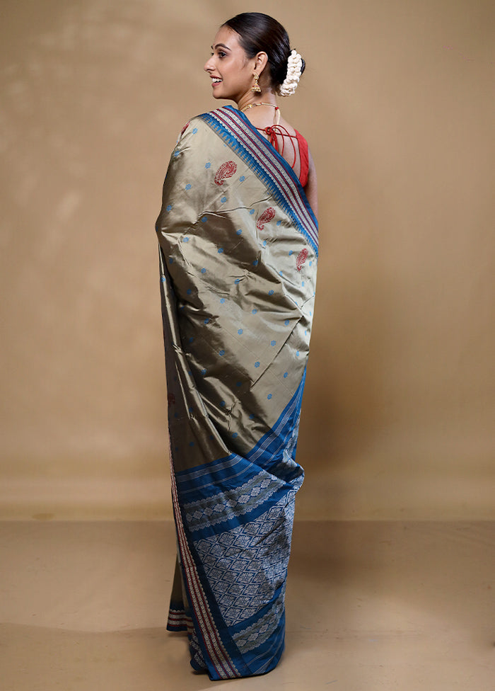 Grey Kanjivaram Silk Saree With Blouse Piece