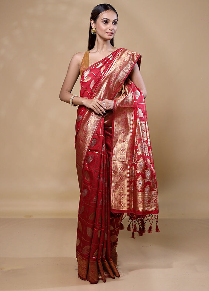 Maroon Dupion Silk Saree With Blouse Piece