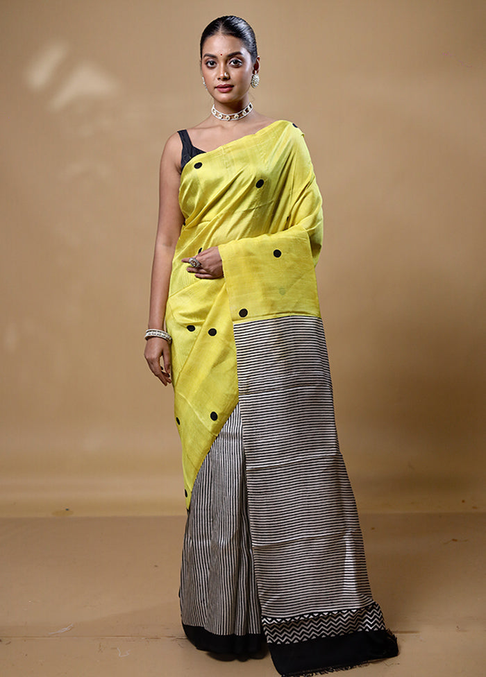 Lemon Yellow Printed Pure Silk Saree Without Blouse Piece