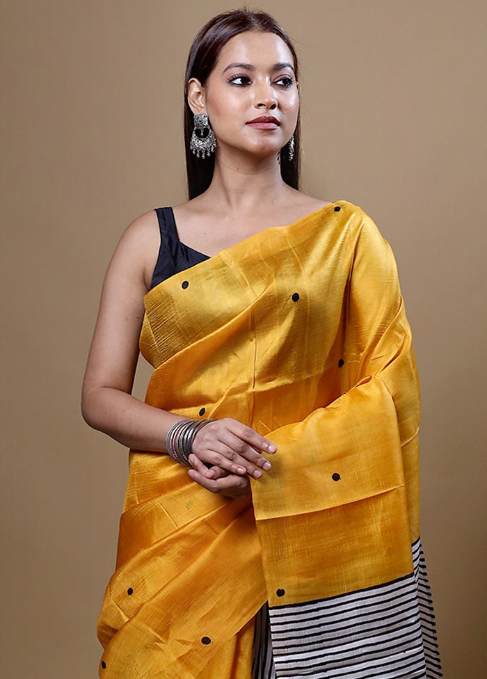 Yellow Printed Pure Silk Saree Without Blouse Piece