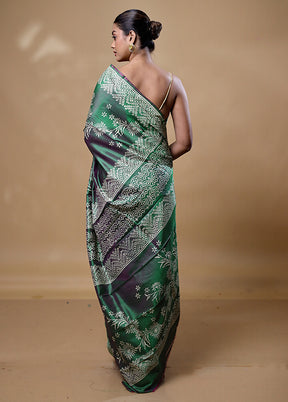 Green Printed Pure Silk Saree Without Blouse Piece