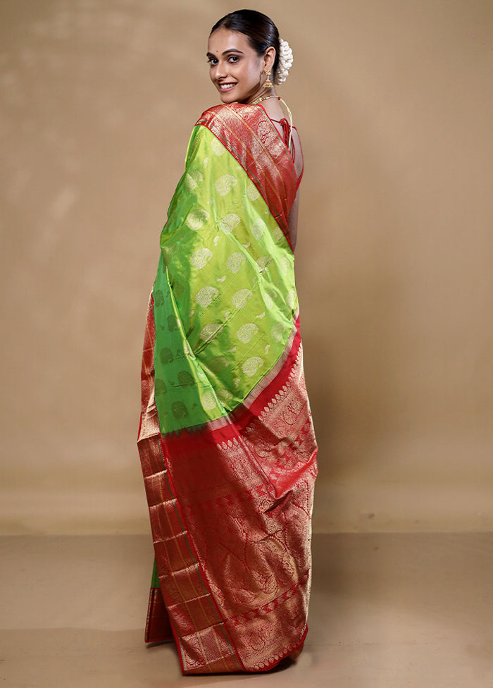 Green Handloom Kanchipuram Pure Silk Saree With Blouse Piece