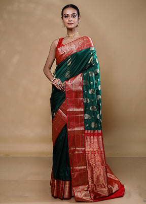 Green Handloom Kanchipuram Pure Silk Saree With Blouse Piece