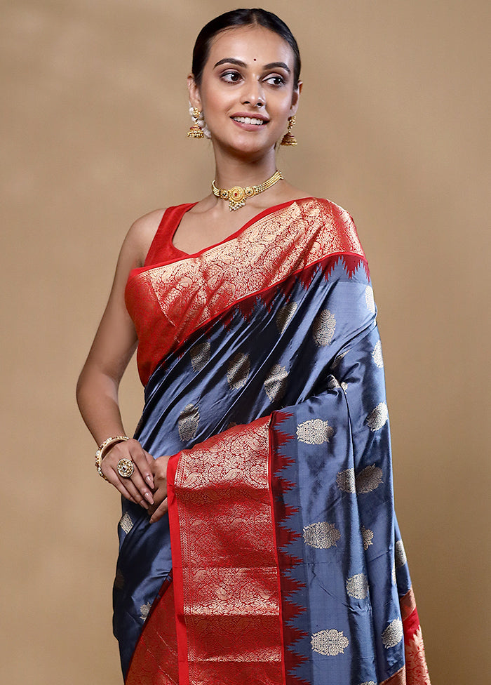 Blue Handloom Kanchipuram Pure Silk Saree With Blouse Piece